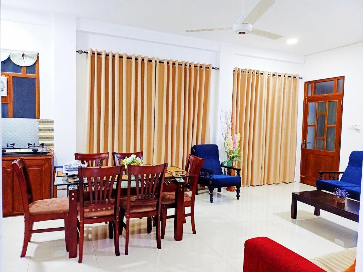 Saru Holiday Apartment - Up To 6 Guests Kandy Luaran gambar